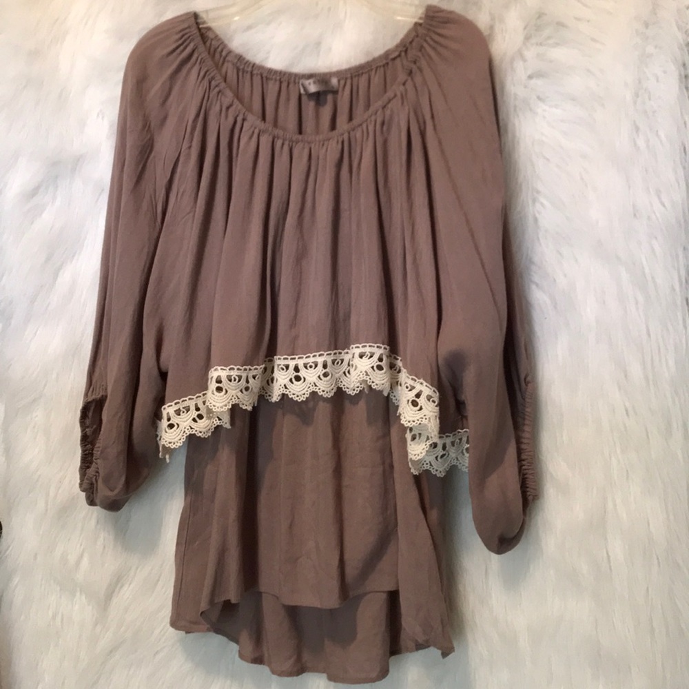 Off the Shoulder Top - Size Small